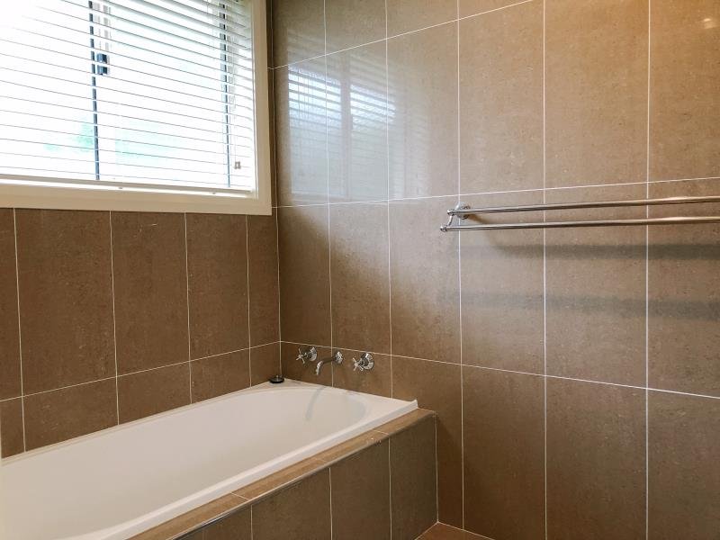 22 Kalinda Place TAMWORTH 6