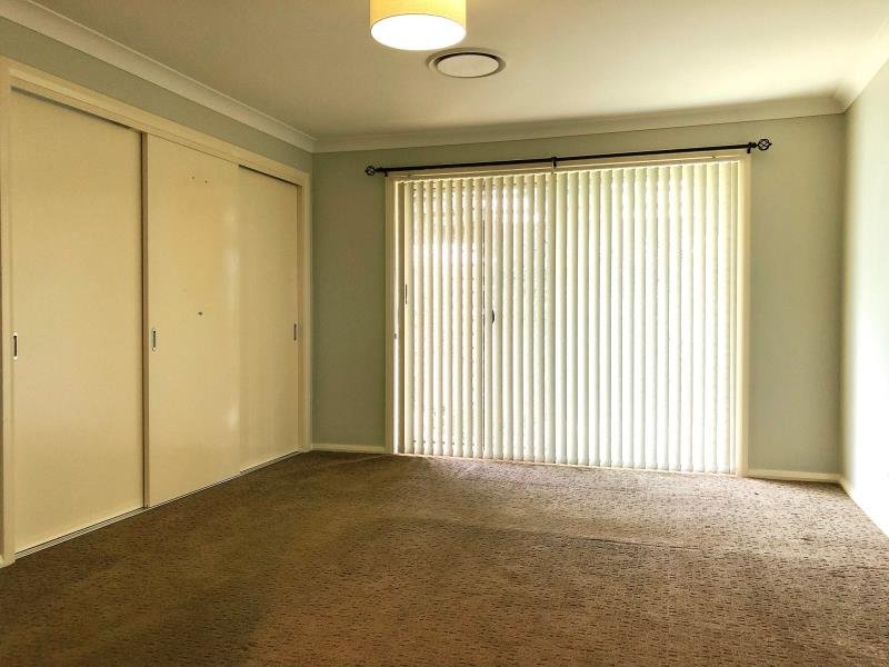22 Kalinda Place TAMWORTH 8