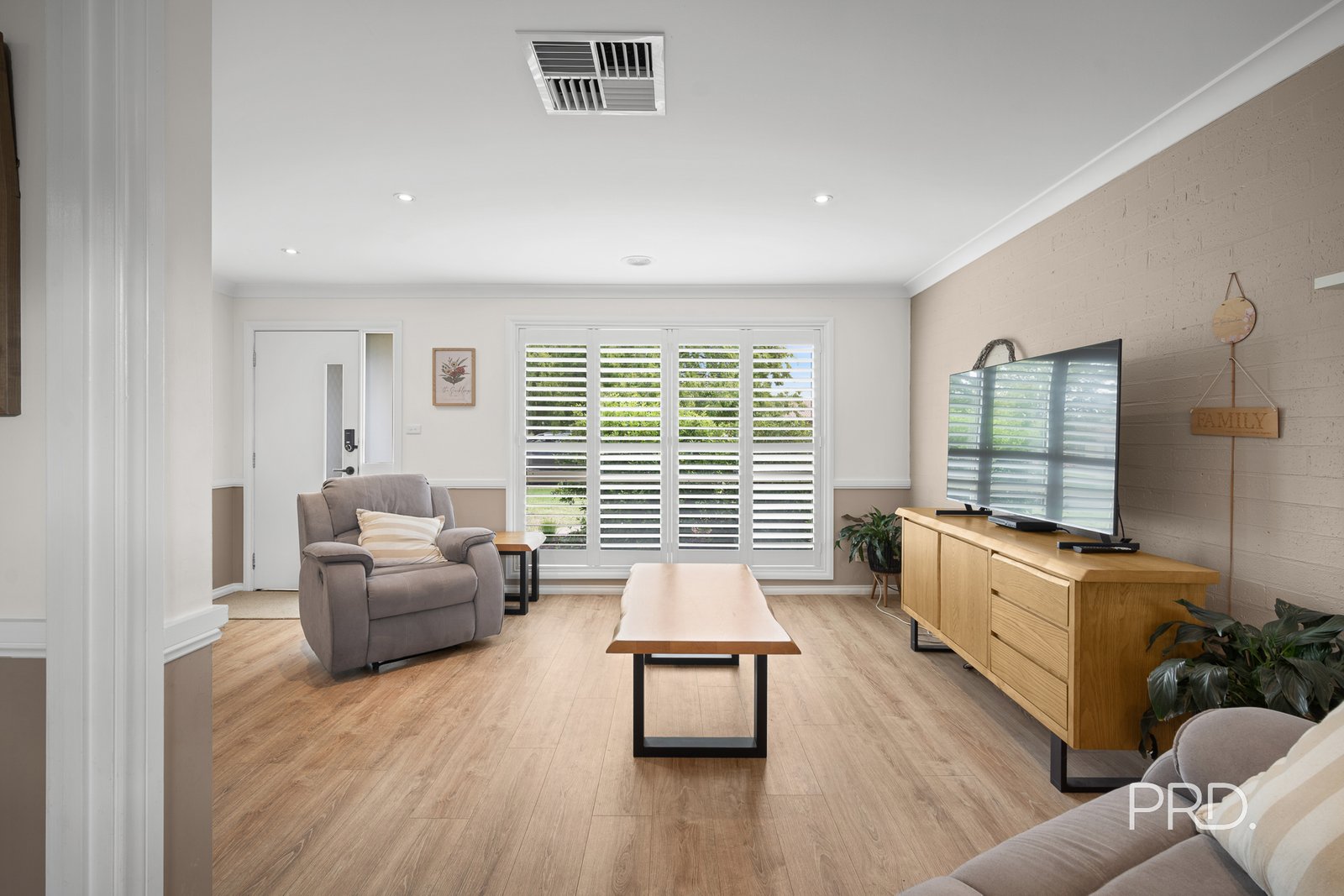 22 Karoom Drive GLENFIELD PARK 3