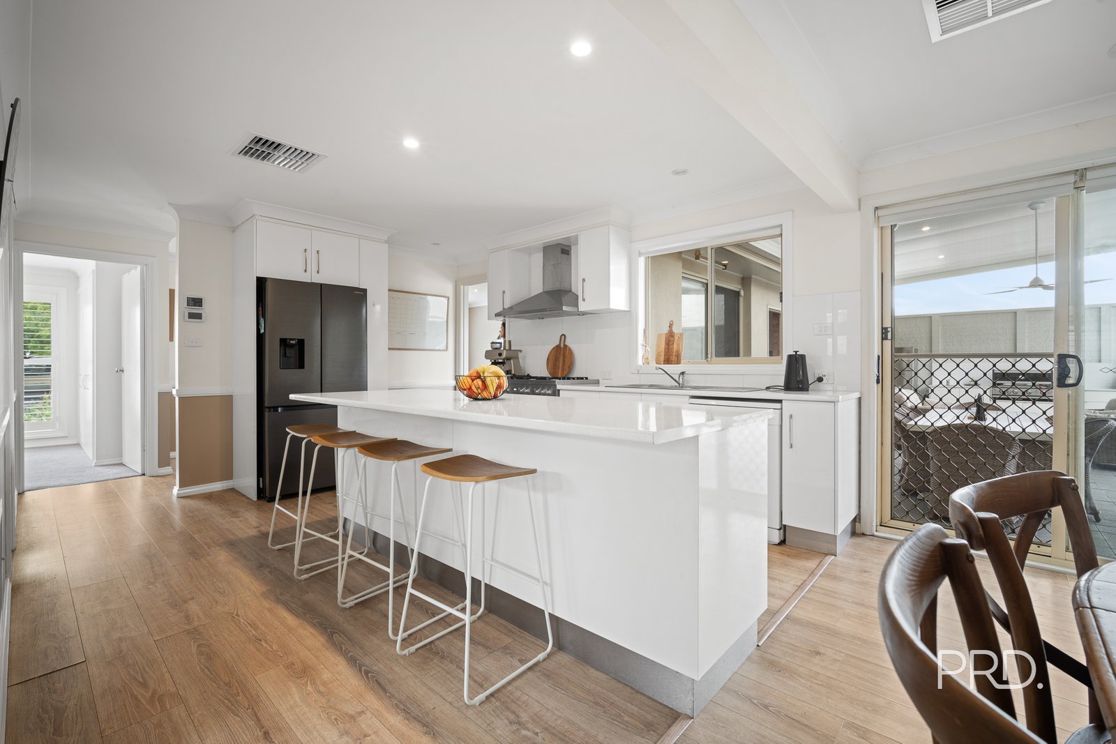 22 Karoom Drive GLENFIELD PARK 5