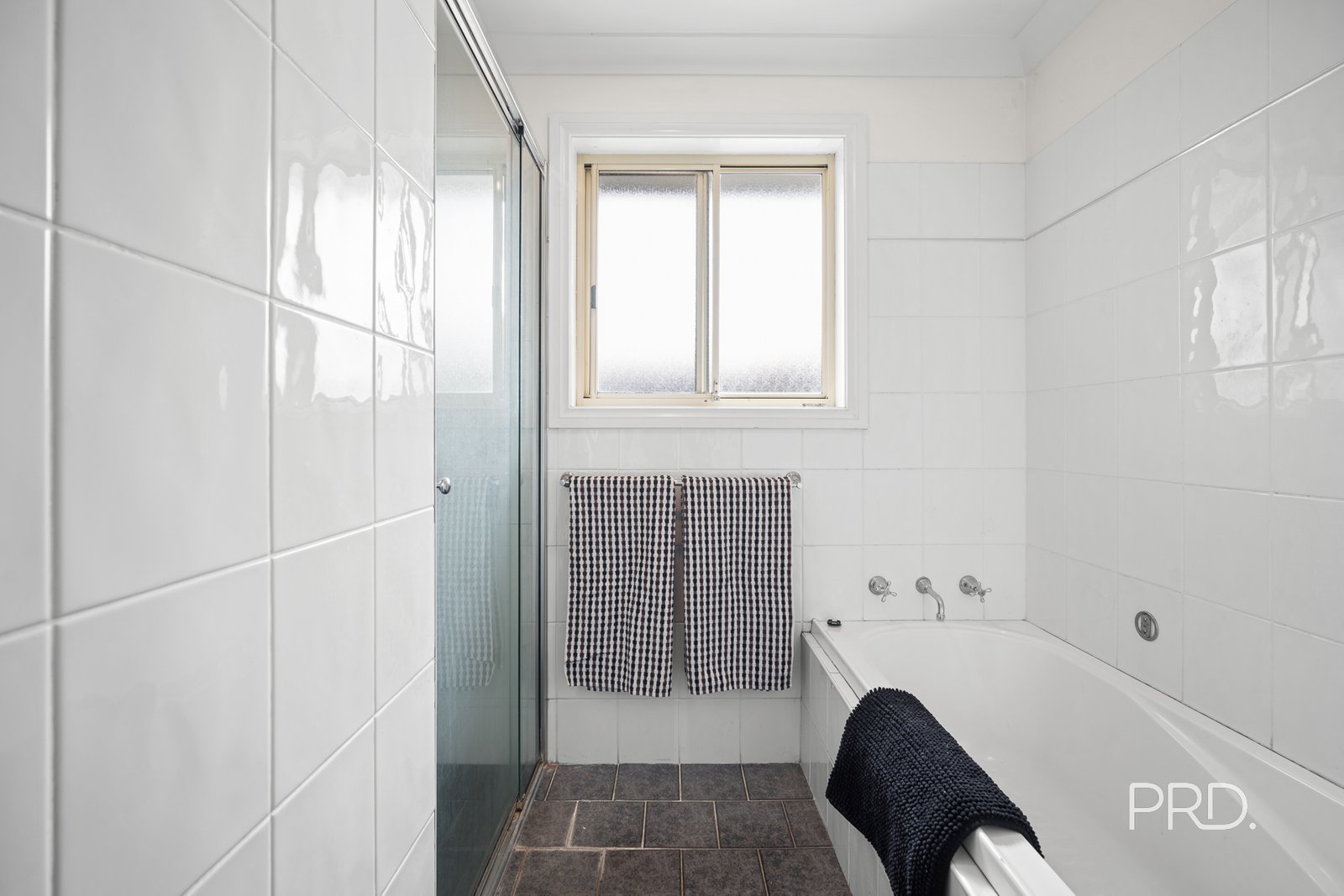 22 Karoom Drive GLENFIELD PARK 14