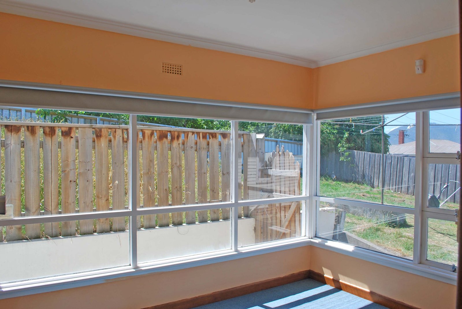 2/2 Keats Avenue WEST MOONAH 2