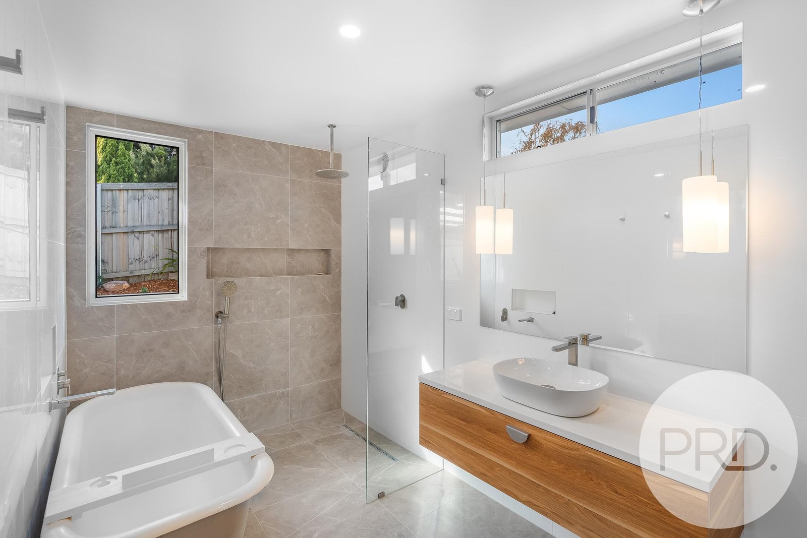 22 Kendall Street LUTANA 15