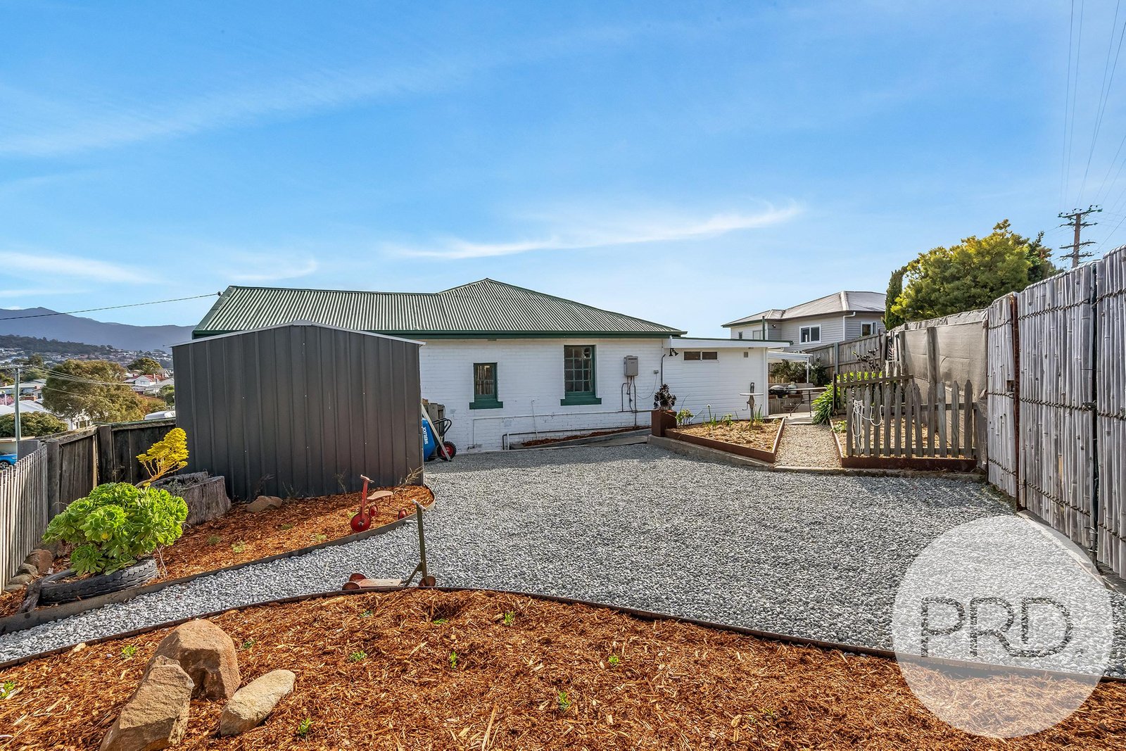 22 Kendall Street LUTANA 24