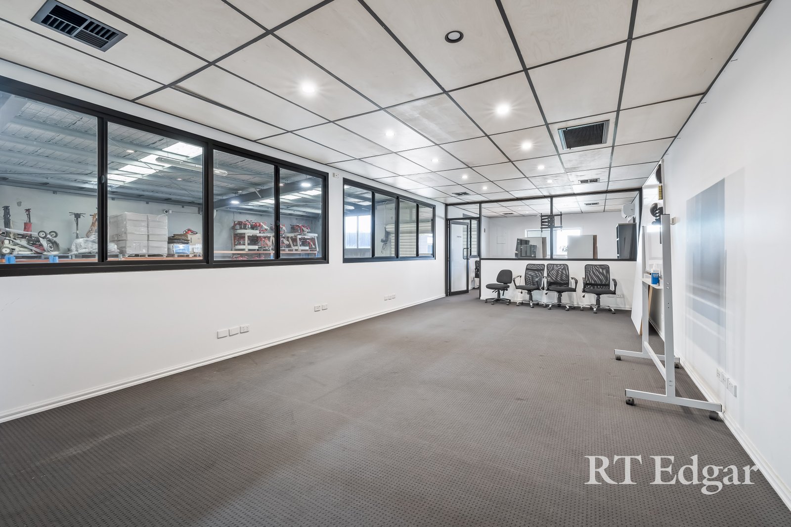 Real Estate and Property in 2/2 Kia Court, Preston, VIC