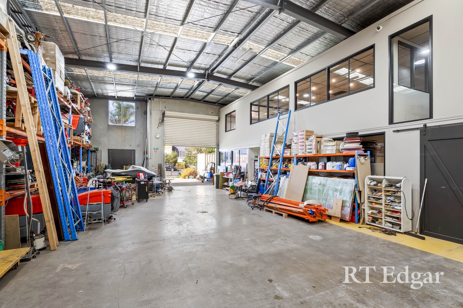 Real Estate and Property in 2/2 Kia Court, Preston, VIC