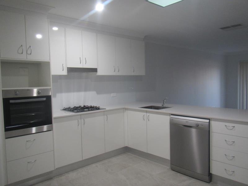 22 Kingham Street TAMWORTH 2