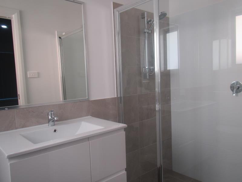 22 Kingham Street TAMWORTH 8