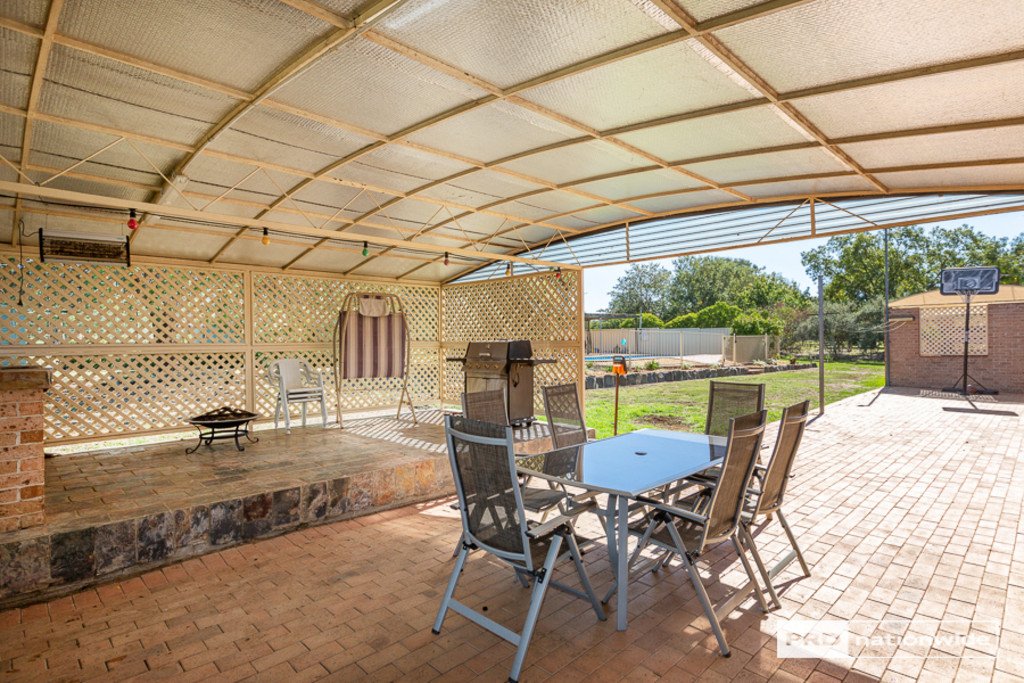 22 Kingswood Drive TAMWORTH 9