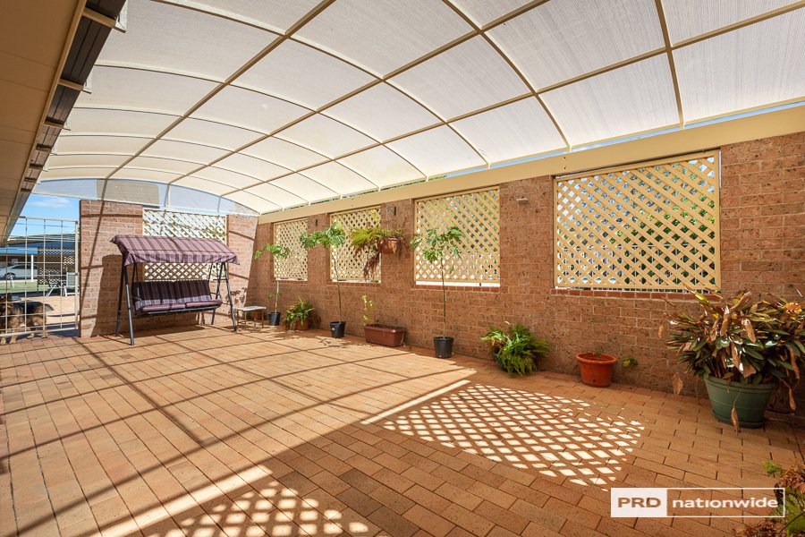 22 Kingswood Drive TAMWORTH 12