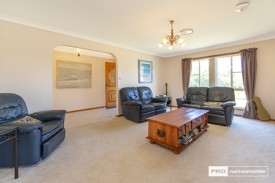 22 Kingswood Drive TAMWORTH 17