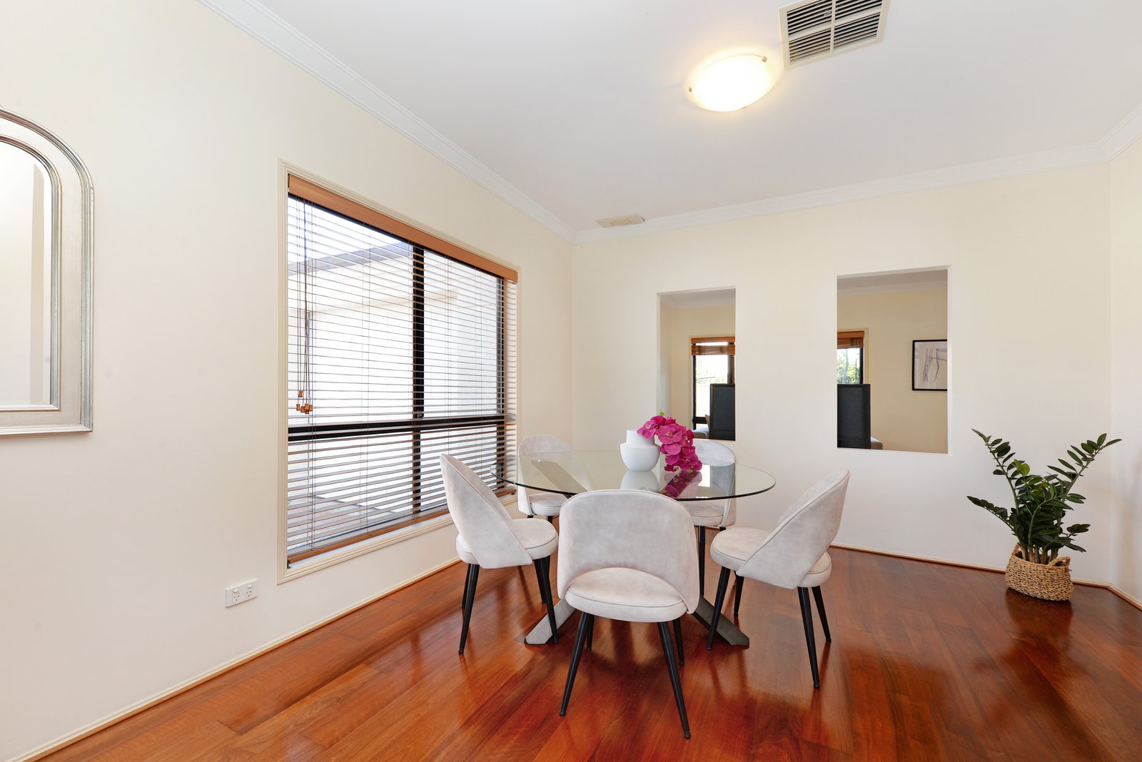 22 Knowles Avenue MATRAVILLE 15