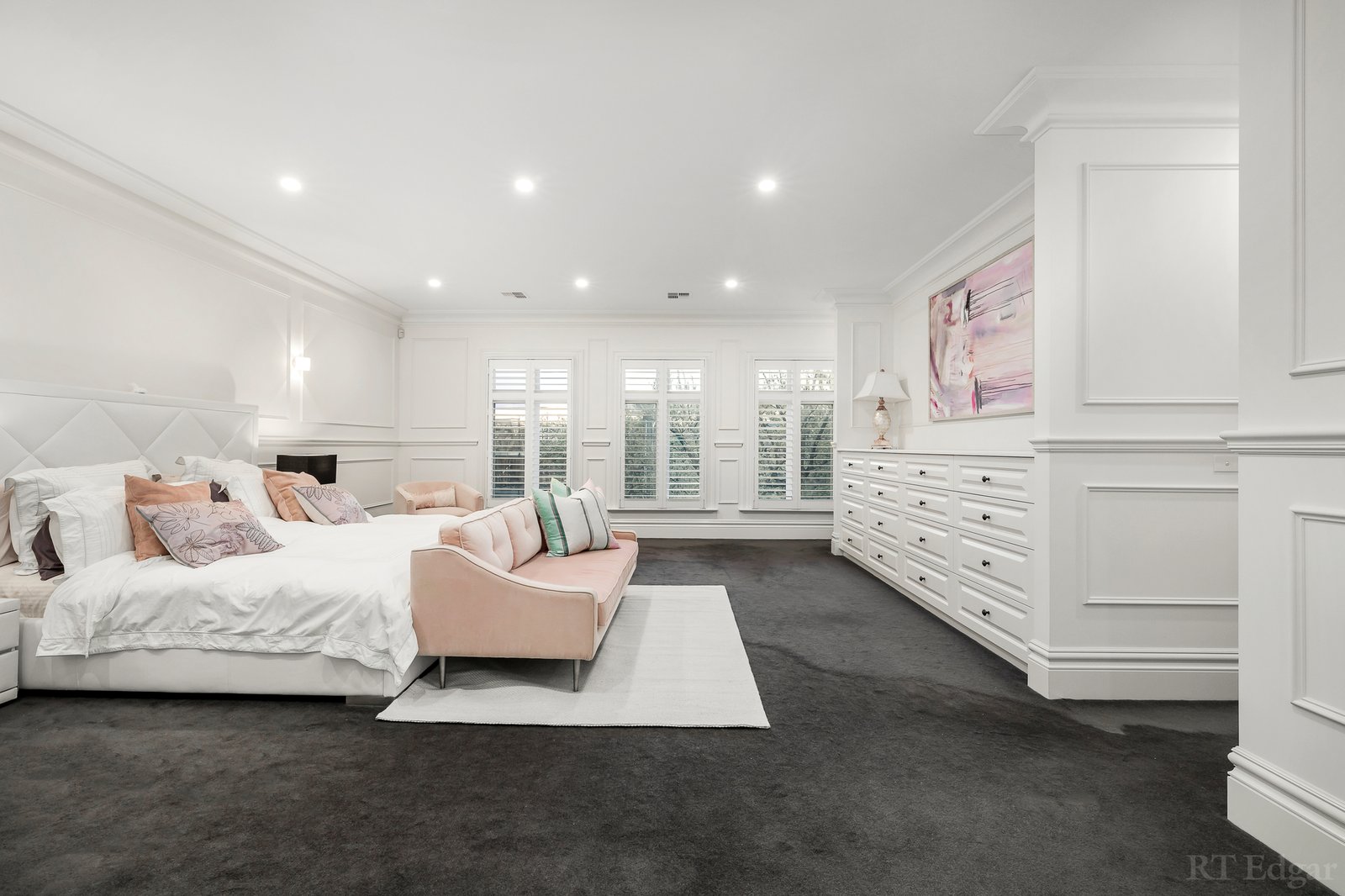 Real Estate and Property in 22 Knutsford Street, Balwyn, VIC