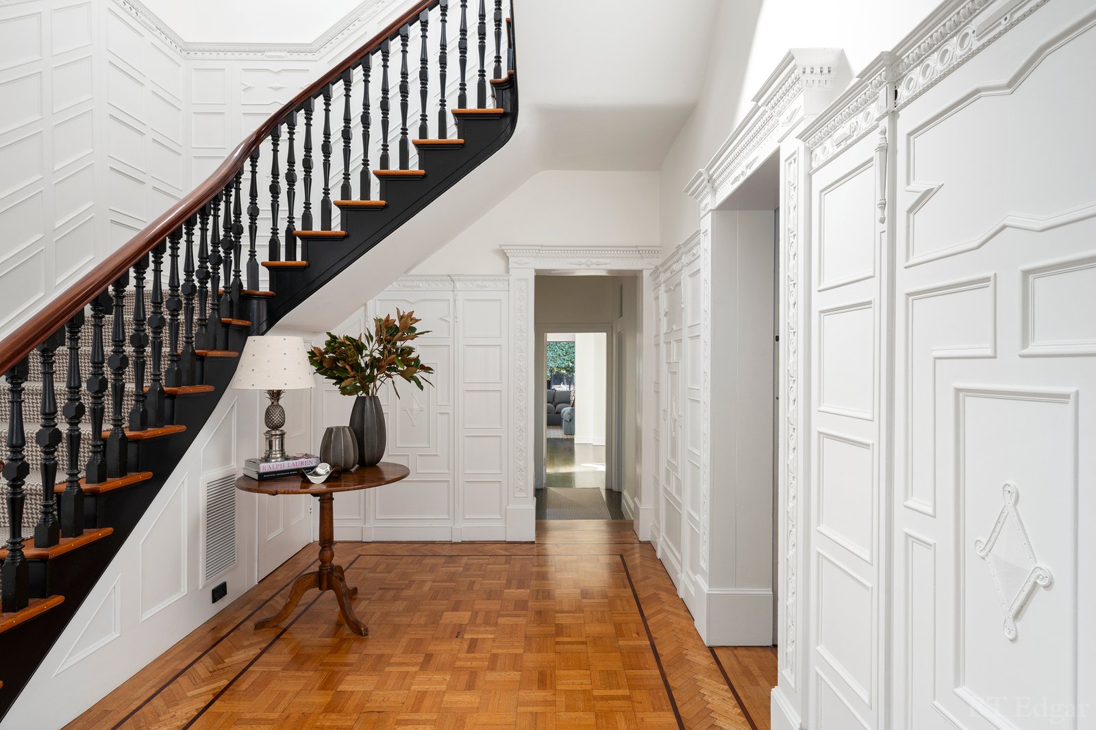 Real Estate and Property in 22 Kooyong Road, Armadale, VIC