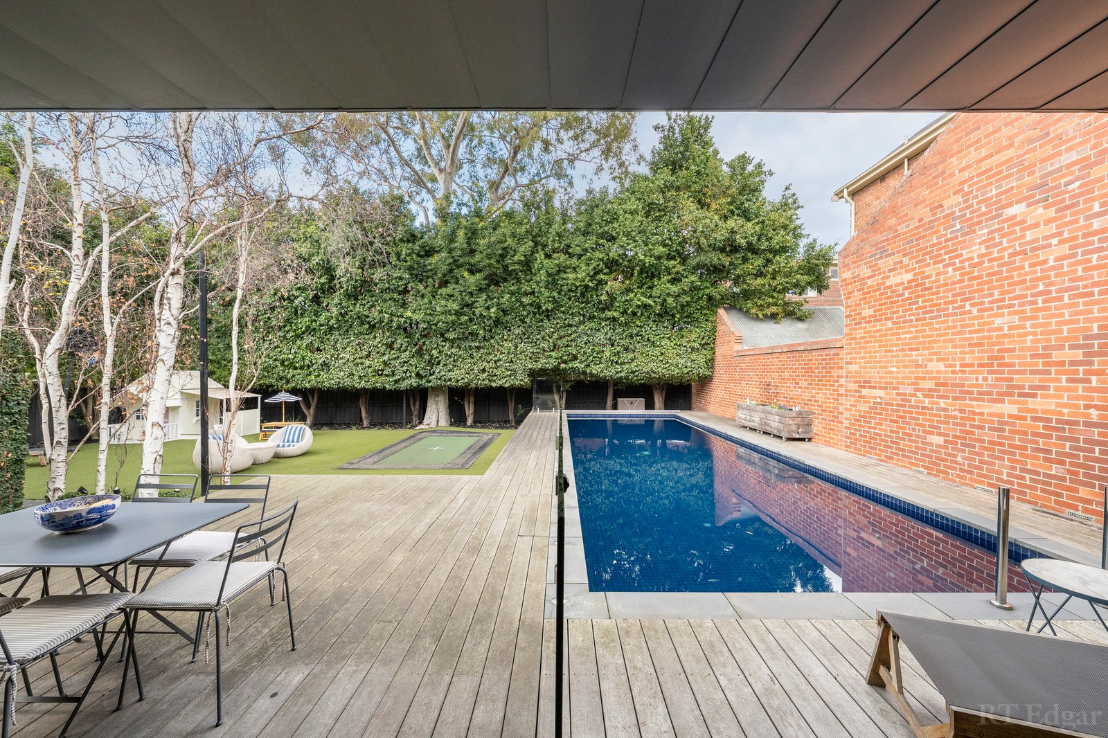 Real Estate and Property in 22 Kooyong Road, Armadale, VIC