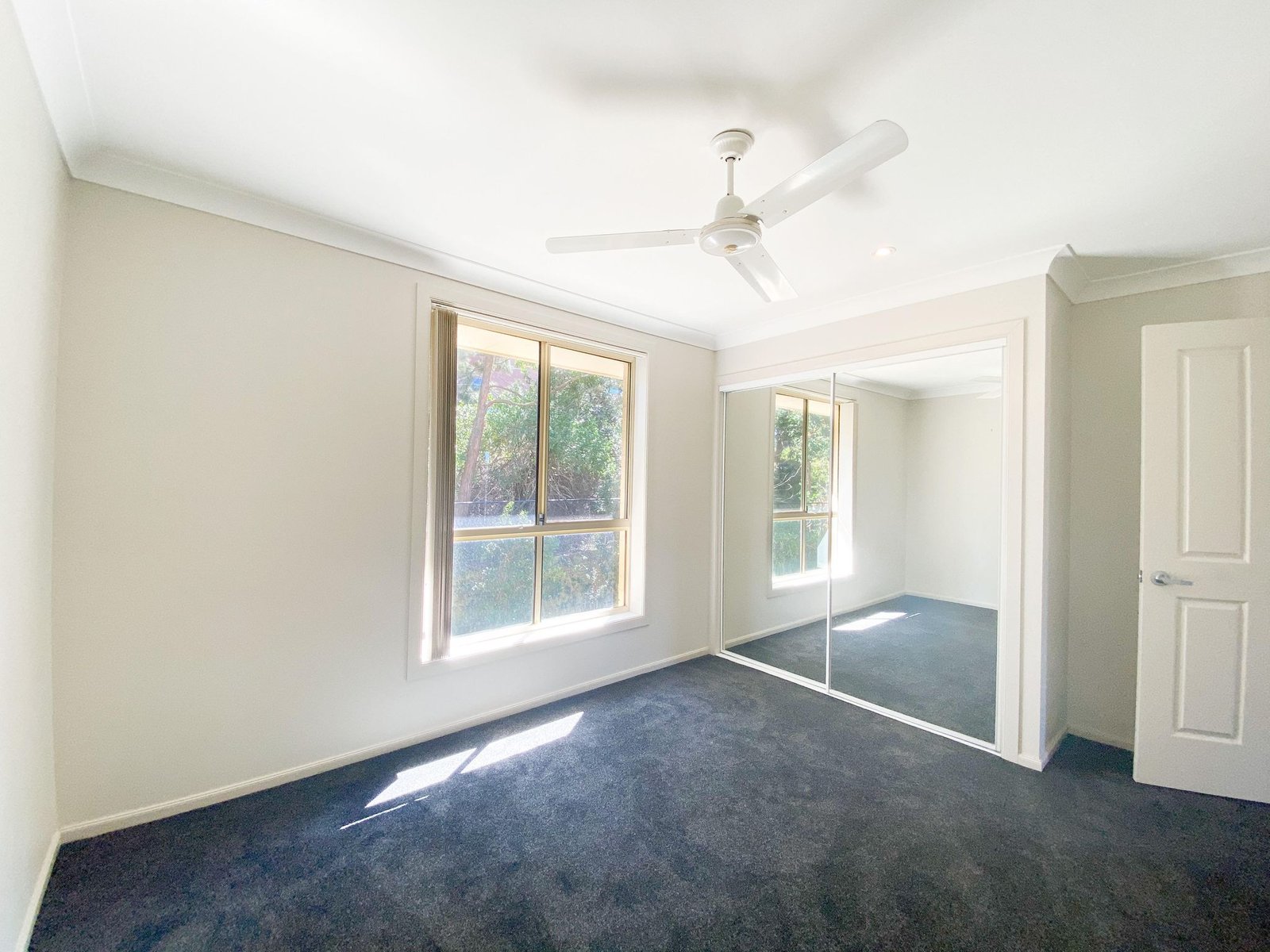 22 Lagoons Circuit NELSON BAY 16