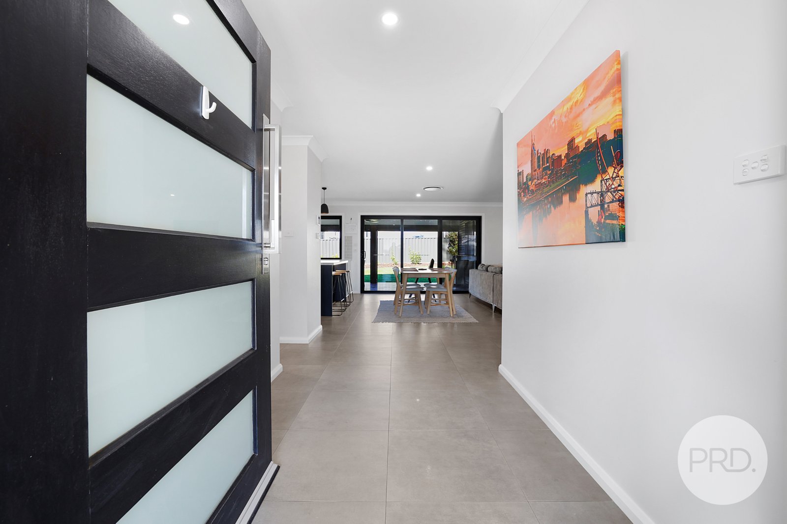 22 Lambrusco Way TAMWORTH 3