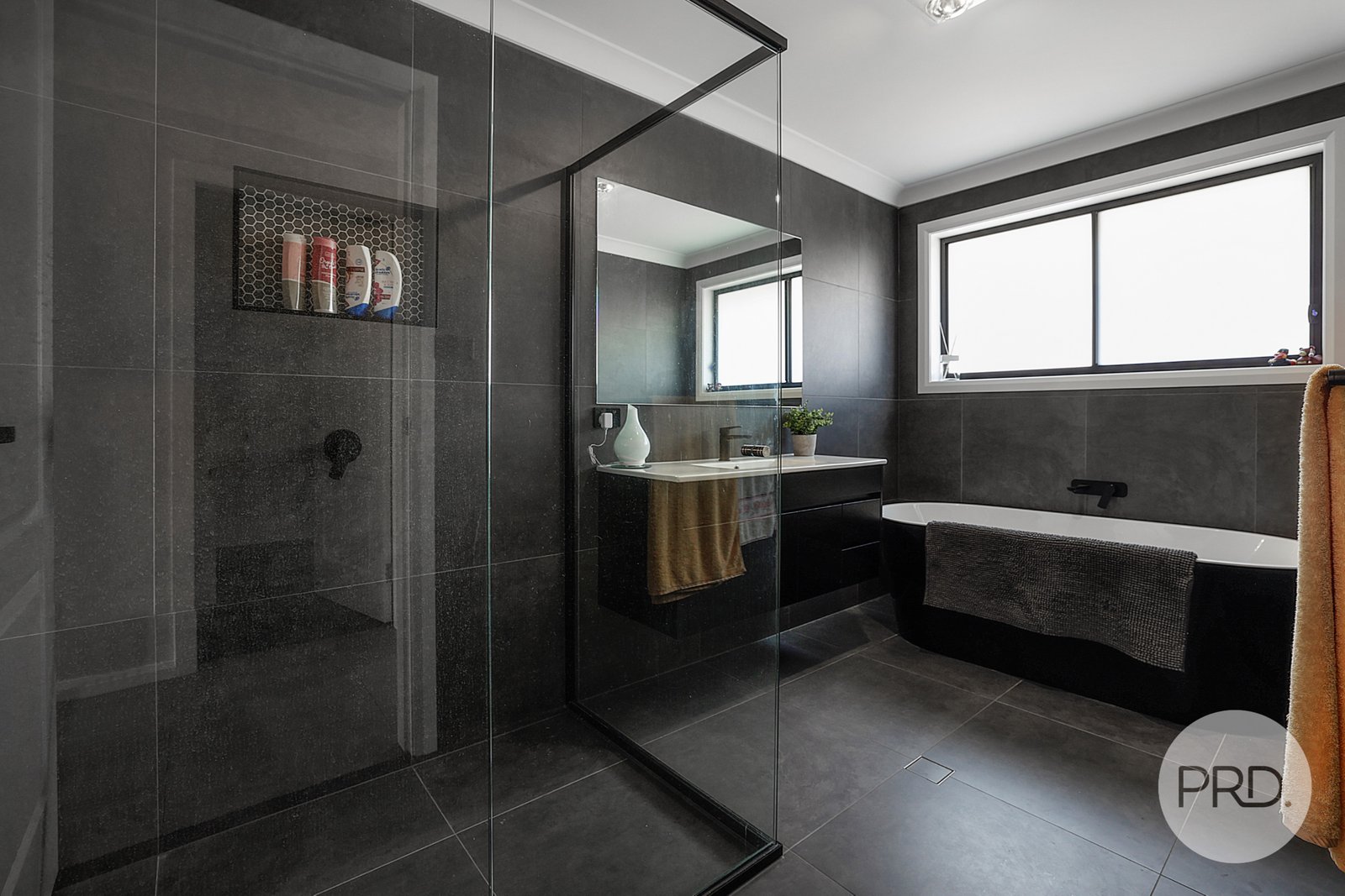 22 Lambrusco Way TAMWORTH 14