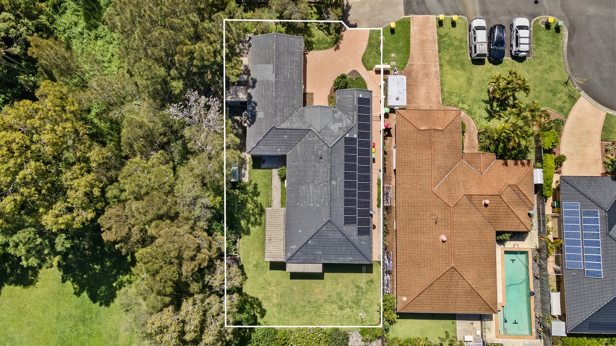 22 Lanai Drive Burleigh Waters 20