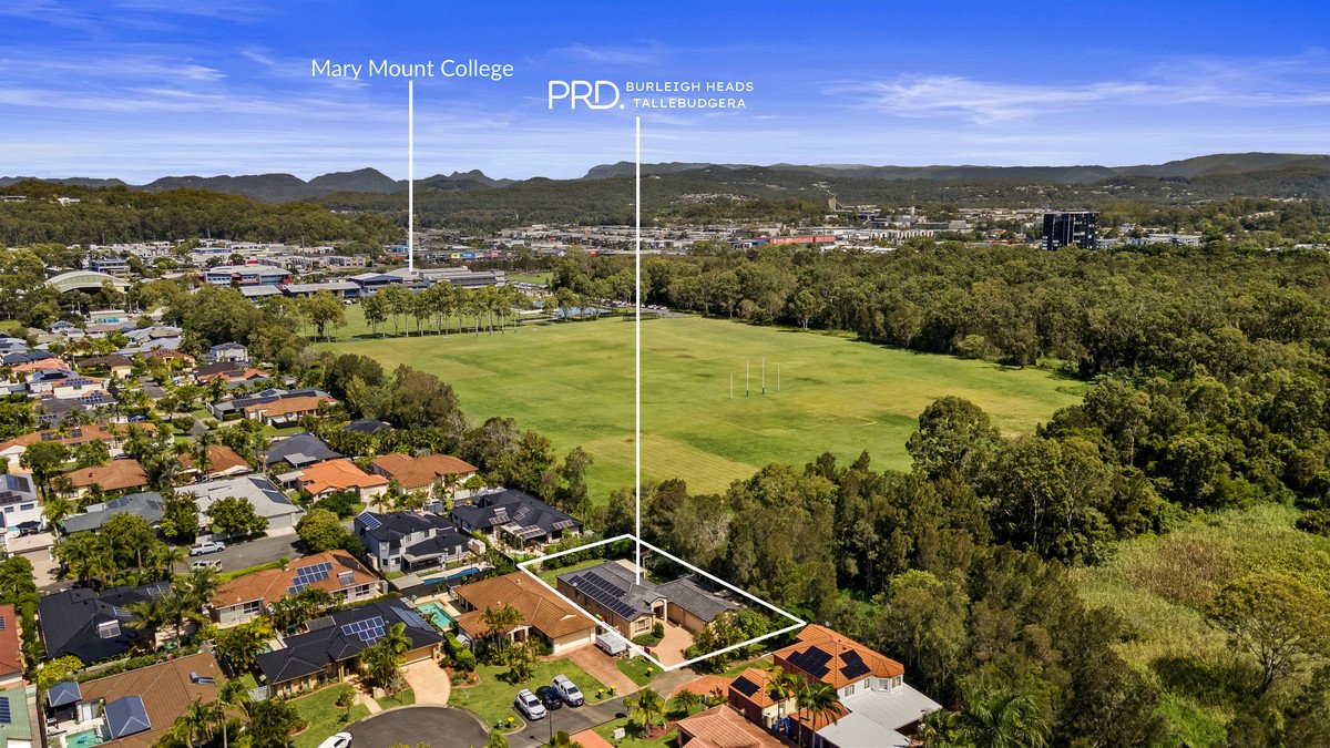 22 Lanai Drive Burleigh Waters 21