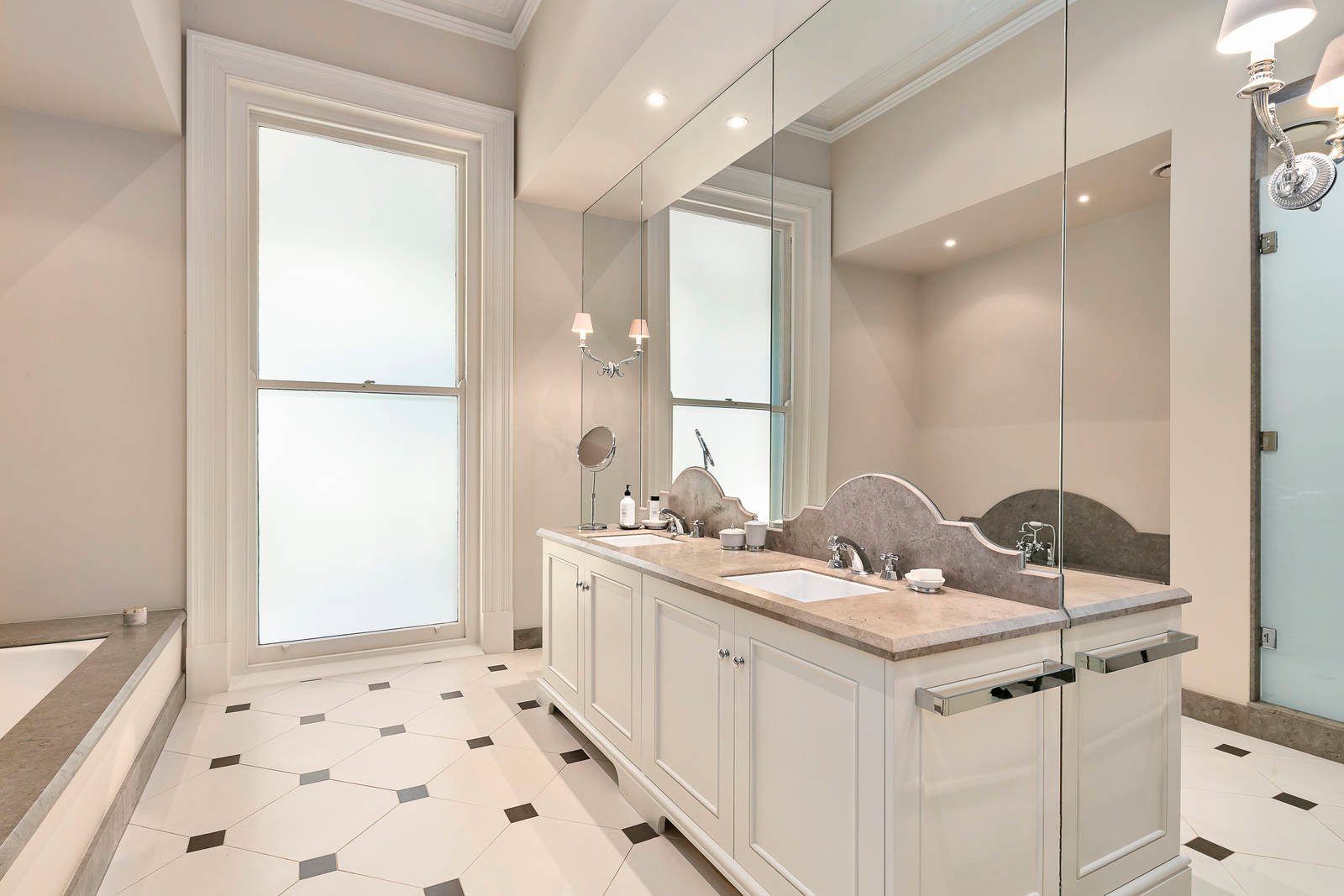 Real Estate and Property in 22 Lascelles Avenue, Toorak, VIC