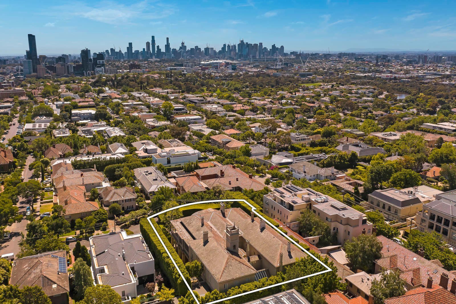 Real Estate and Property in 22 Lascelles Avenue, Toorak, VIC