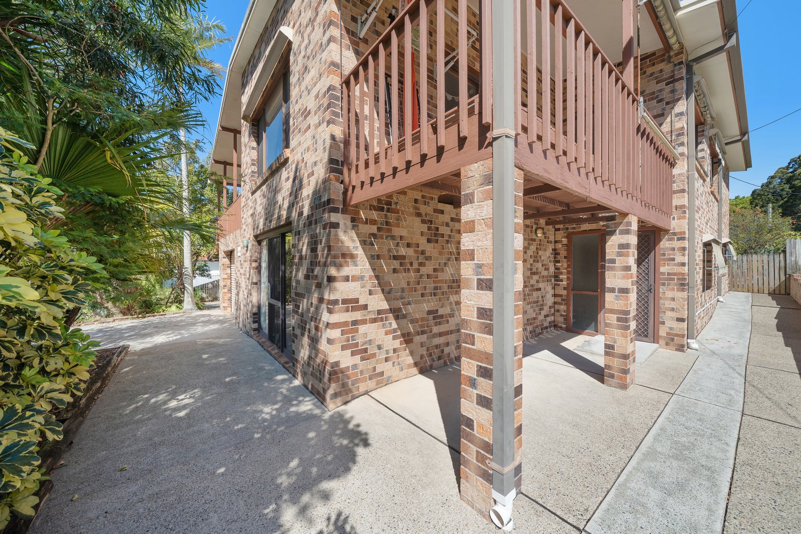 22 Laurie Street LAURIETON 19