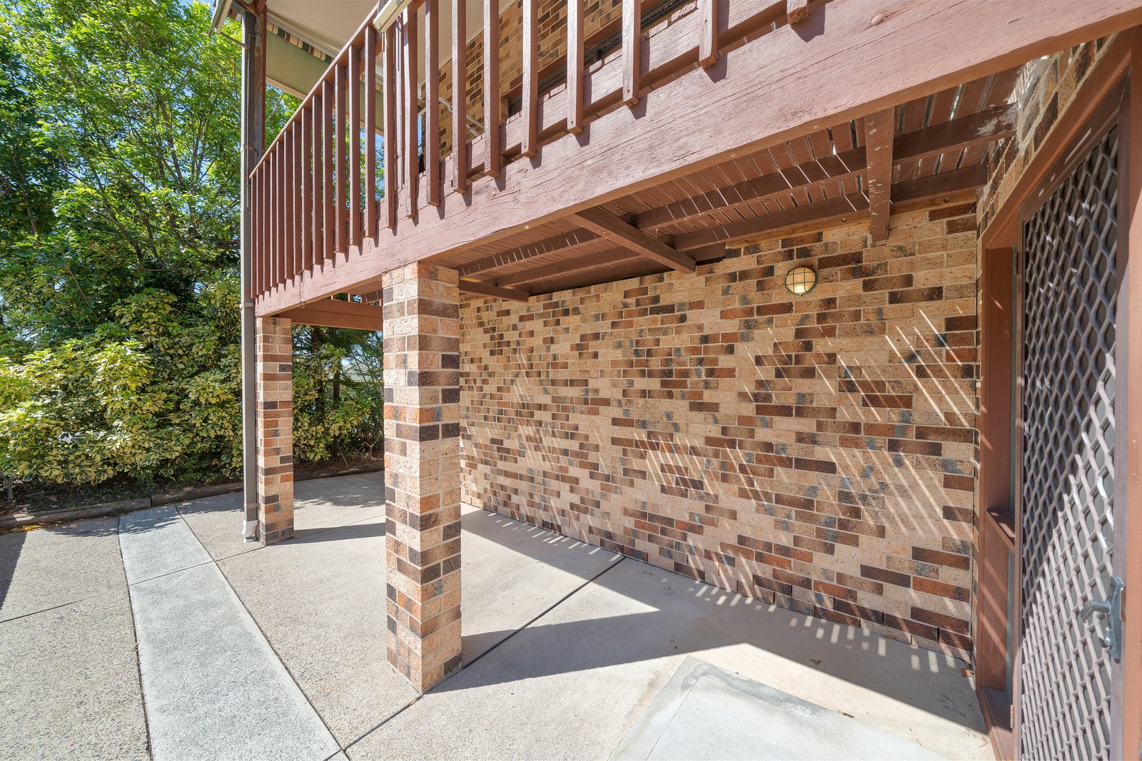 22 Laurie Street LAURIETON 20