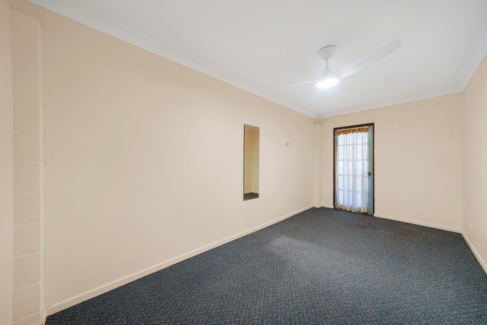 22 Laurie Street LAURIETON 26