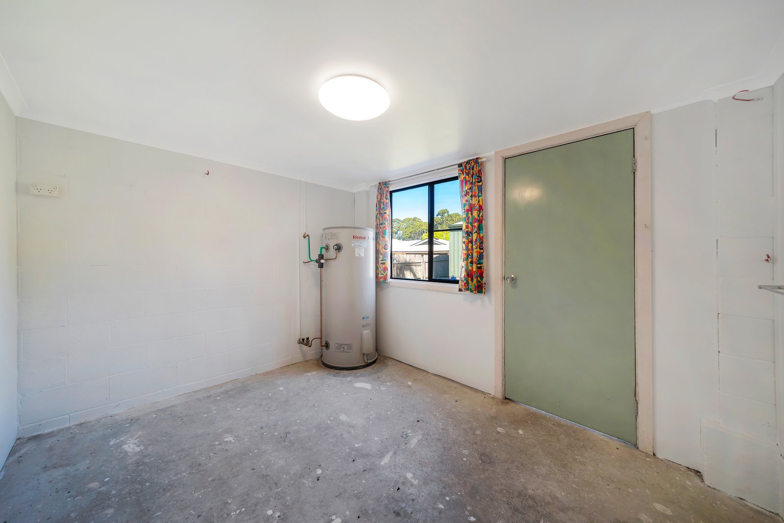 22 Laurie Street LAURIETON 29