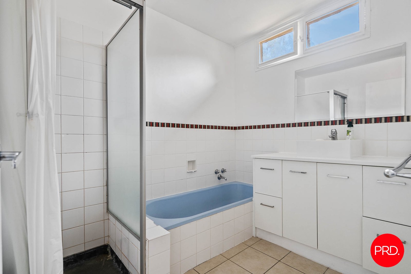 22 Leigh Avenue KENNINGTON 9