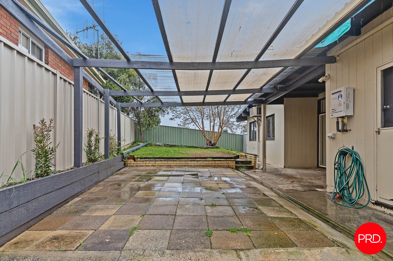22 Leigh Avenue KENNINGTON 10