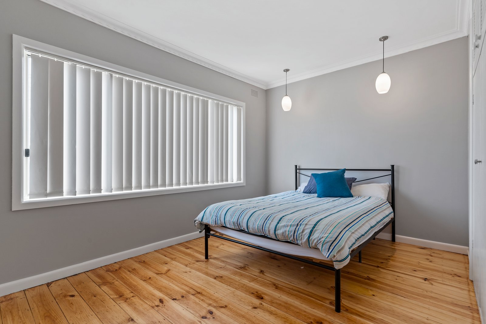 22 Leigh Avenue KENNINGTON 7