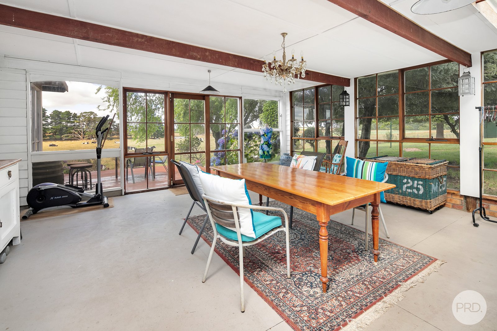 22 Lesters Road BUNGAREE 11