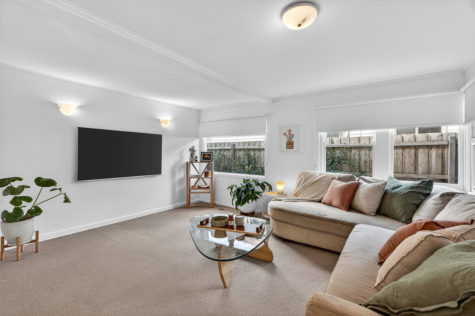 Gallery: 22 Lewis Street