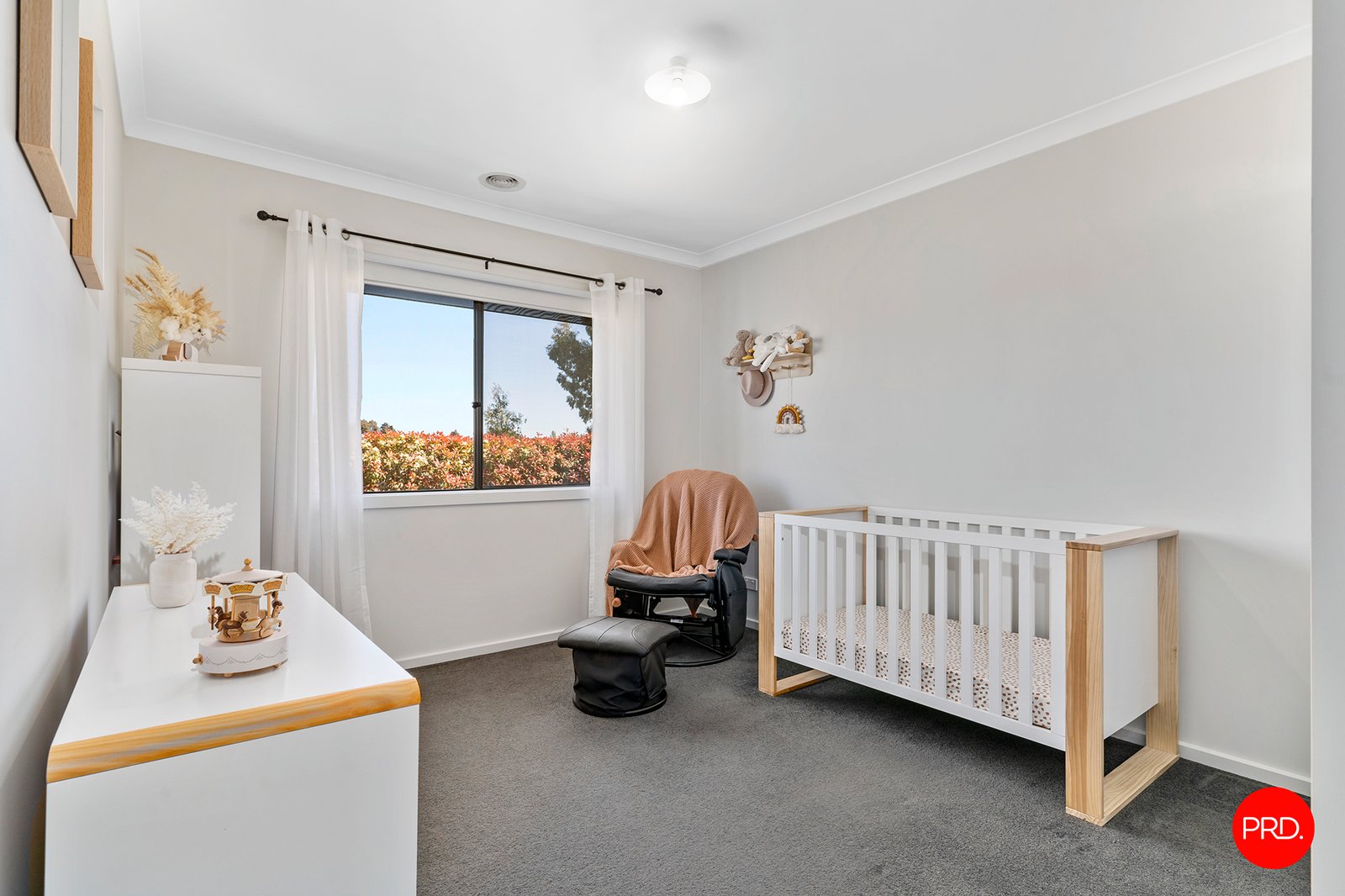 22 Limousin Court ASCOT 13