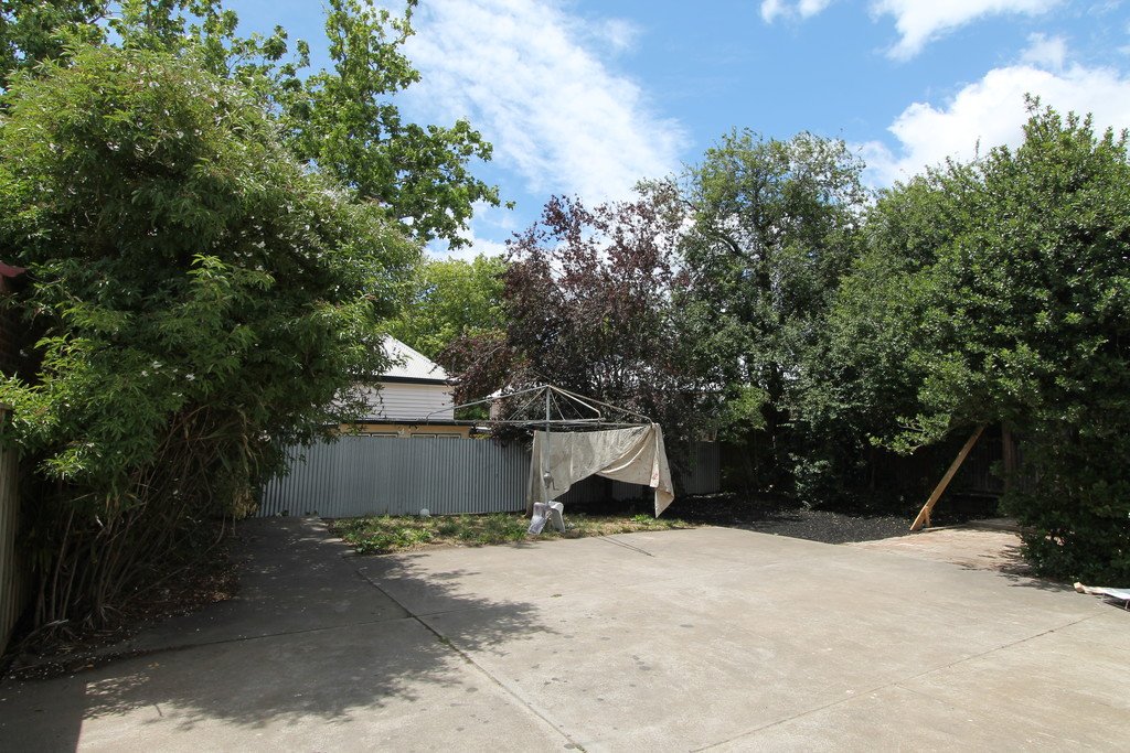 22 Loch Avenue BALLARAT 8