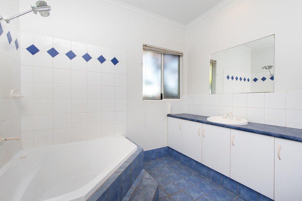 22 Lorikeet Drive DJUGUN 11