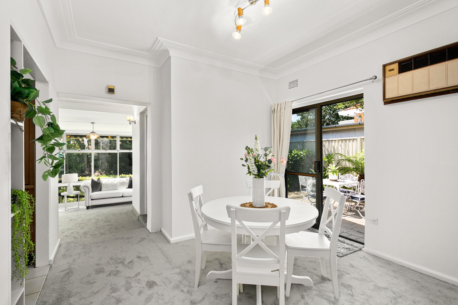 22 Macpherson Street HURSTVILLE 5