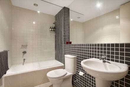 Gallery: 2/2 Maddock Street