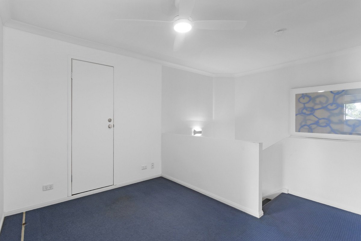 22 Majorca Crescent Varsity Lakes 14