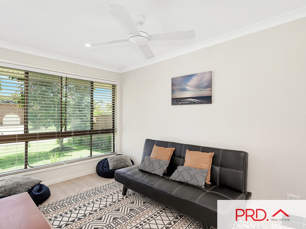 22 Manakin Ave  BURLEIGH WATERS 6