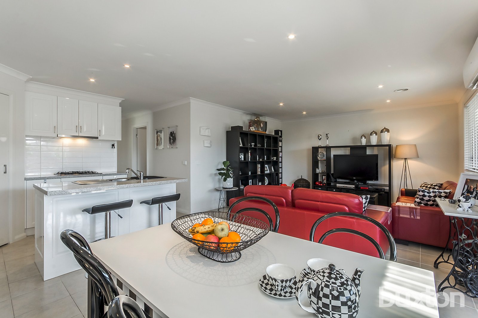 Gallery: 22 Mandela Court