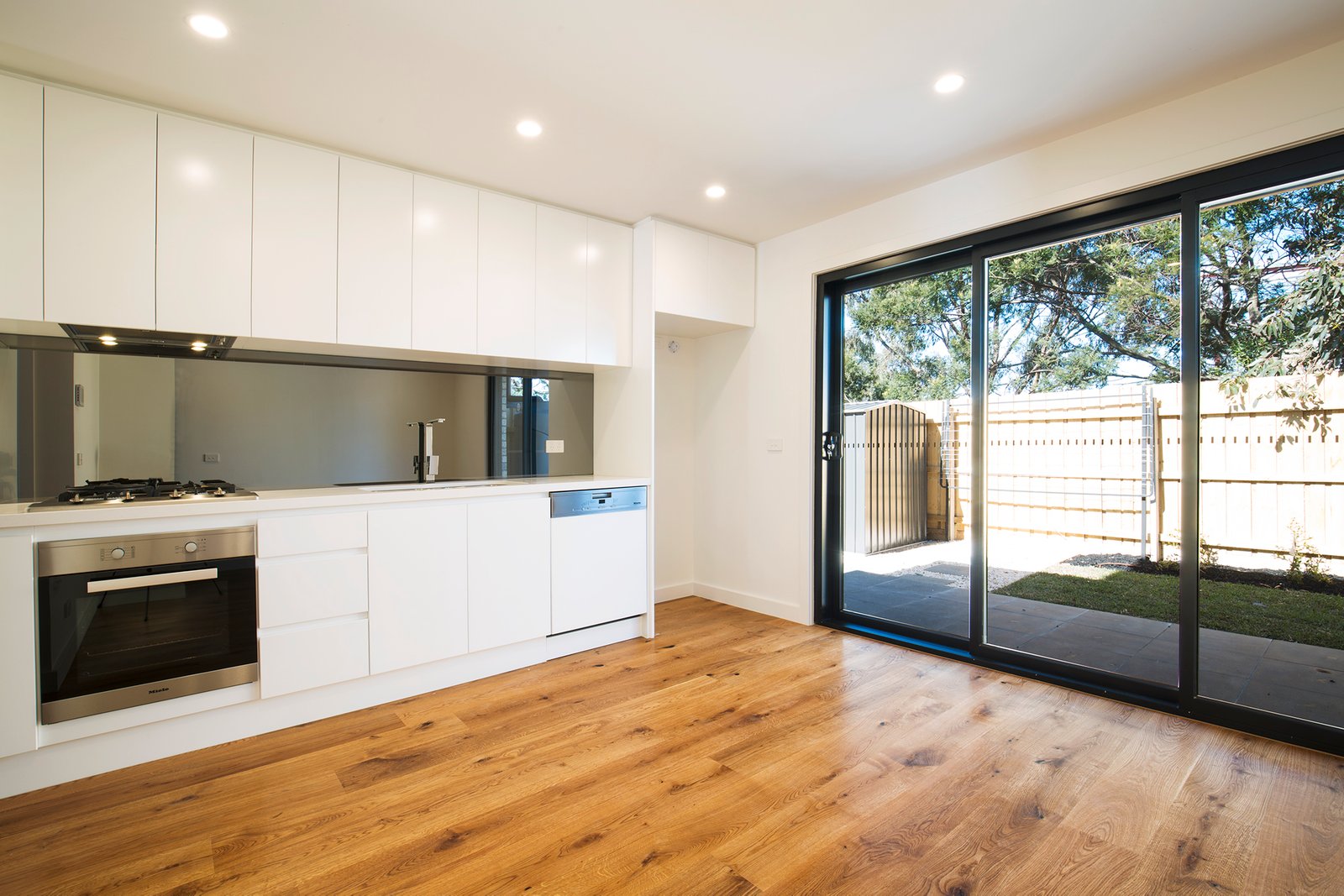Gallery: 2/2 Margaret Street