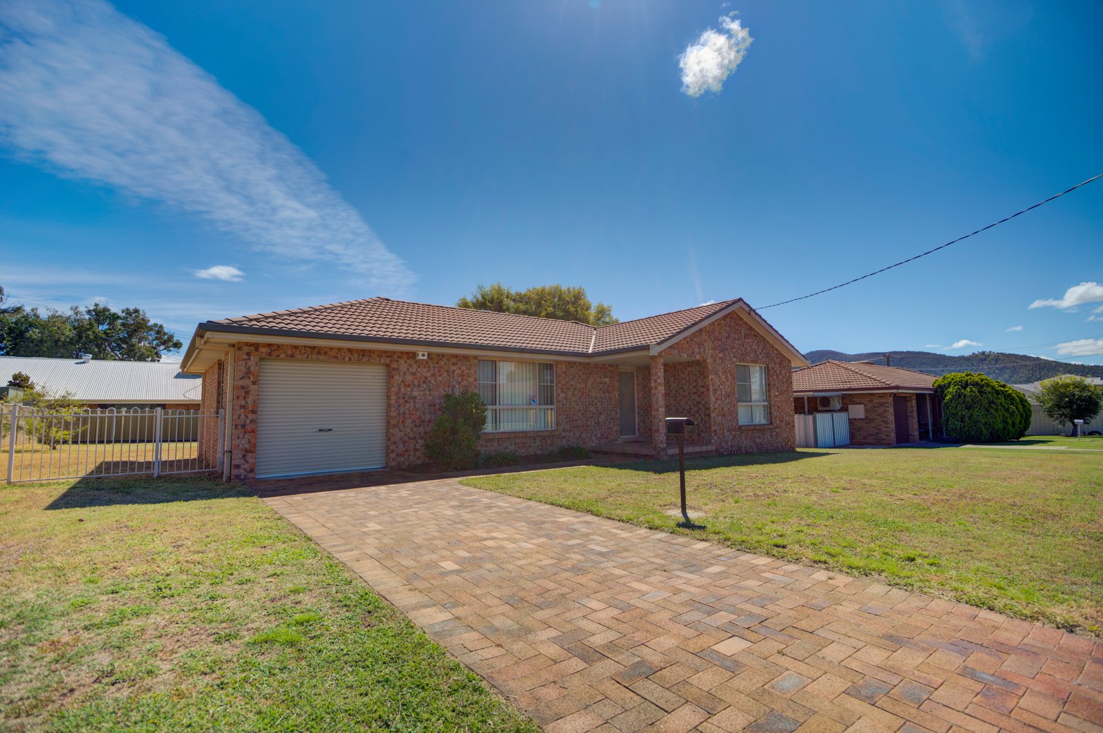 22 Margaret Street TAMWORTH 2