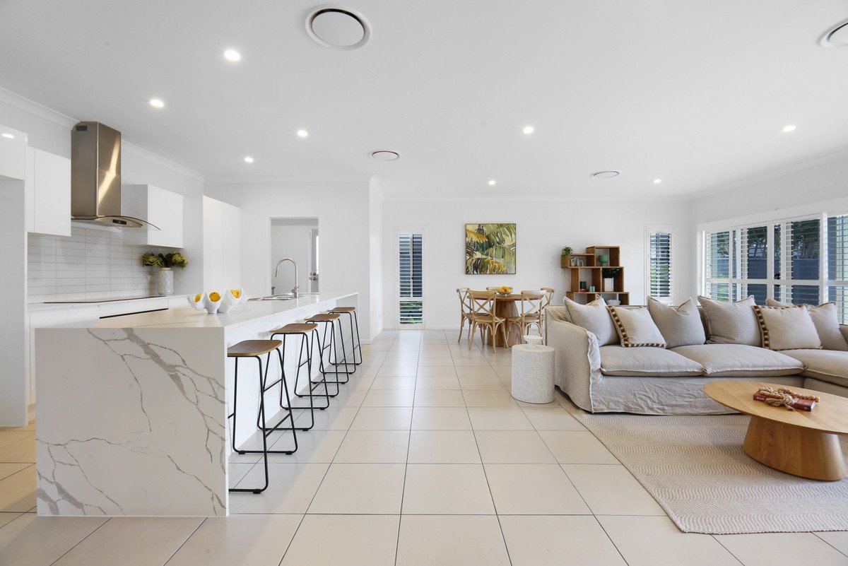 22 Marks Drive Varsity Lakes 7