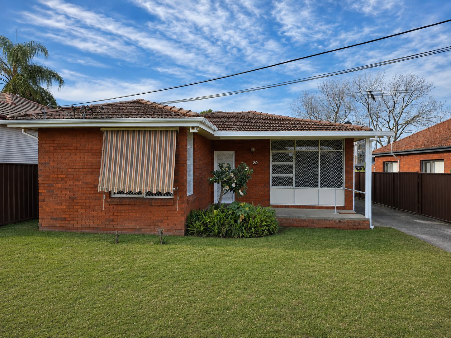 22 Mayberry Cres  LIVERPOOL 1