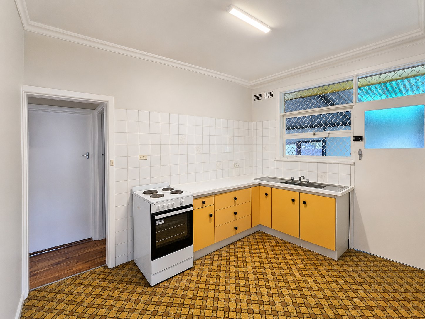 22 Mayberry Cres  LIVERPOOL 2