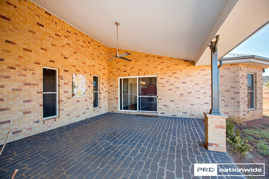 22 Maysteers Lane TAMWORTH 16