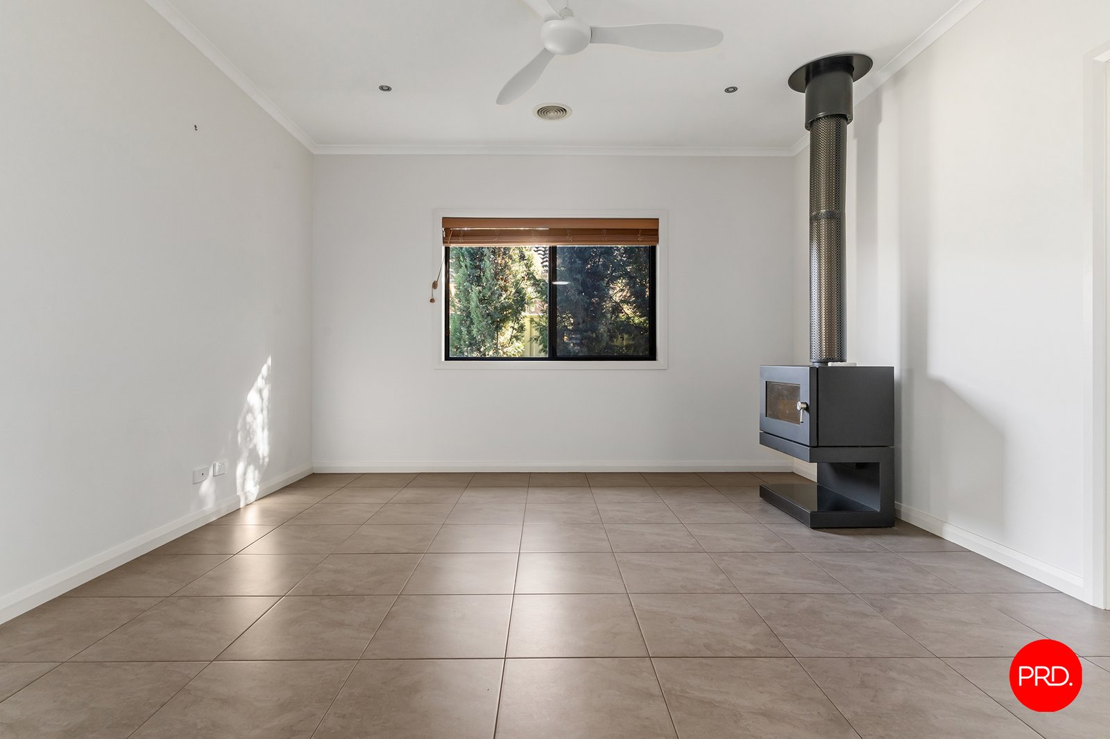 22 Mcconnachie Court ASCOT 8